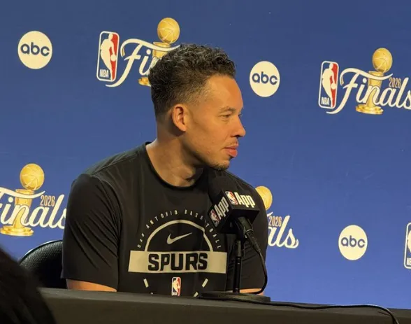体育赛事-米奇：NBA是个极其残酷的联盟，希望索汉能重新成为轮换球员